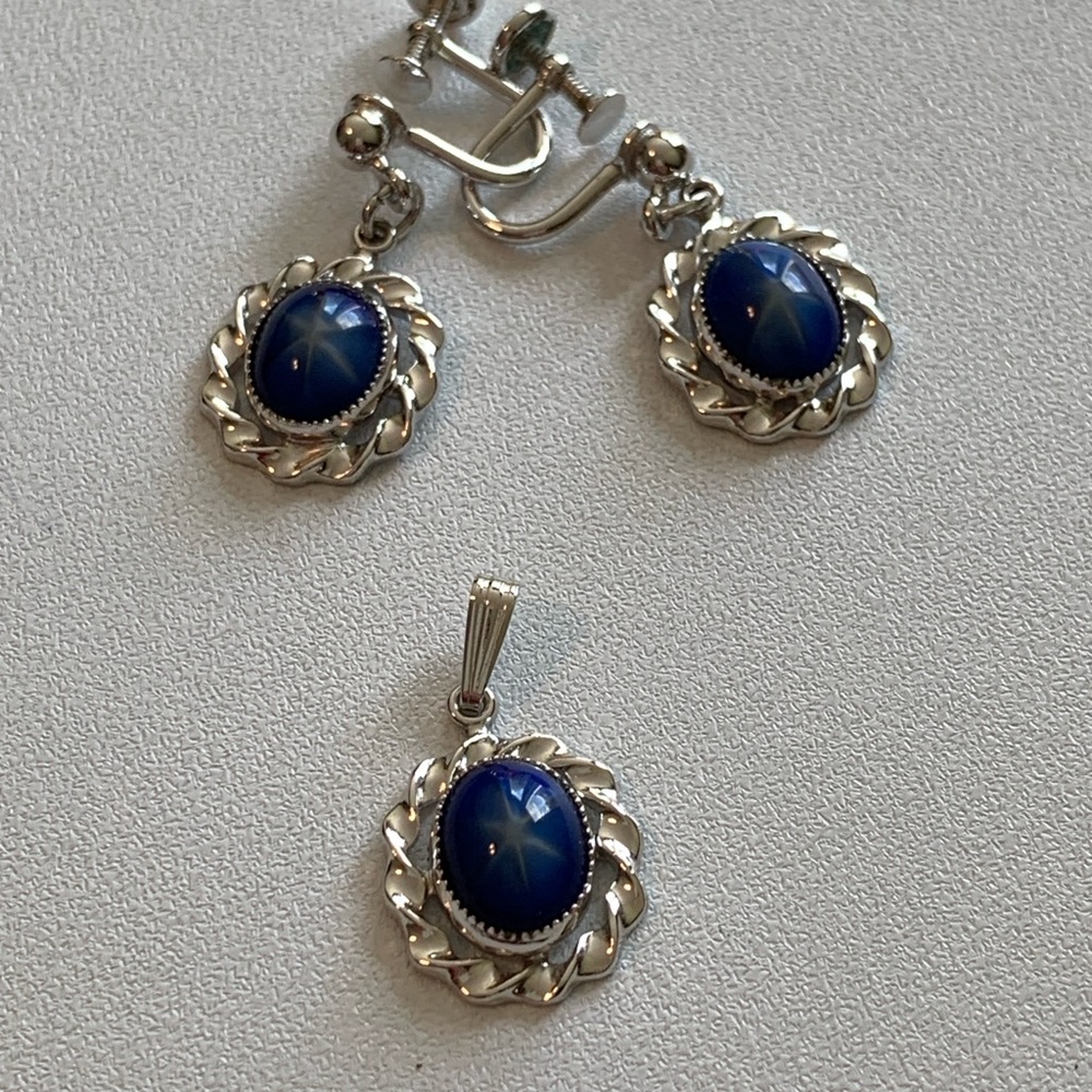Vintage AMCO Elegant Silver and Blue Star Sapphire Jewelry Set